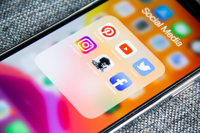 Social media marketing strategy 2025 — engagement and growth on platforms